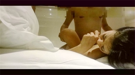 酒店约炮180CM长腿极品女神