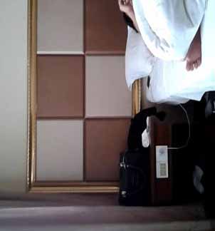 精品逃课系列之奶子非常漂亮的素质高校美女宾馆开房...