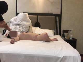 极品清秀女神学生妹嫩嫩风情诱惑力十足脱光光身材真不错挺翘乳房笔直大长腿缠在腰上亲吻猛力深操【水印】